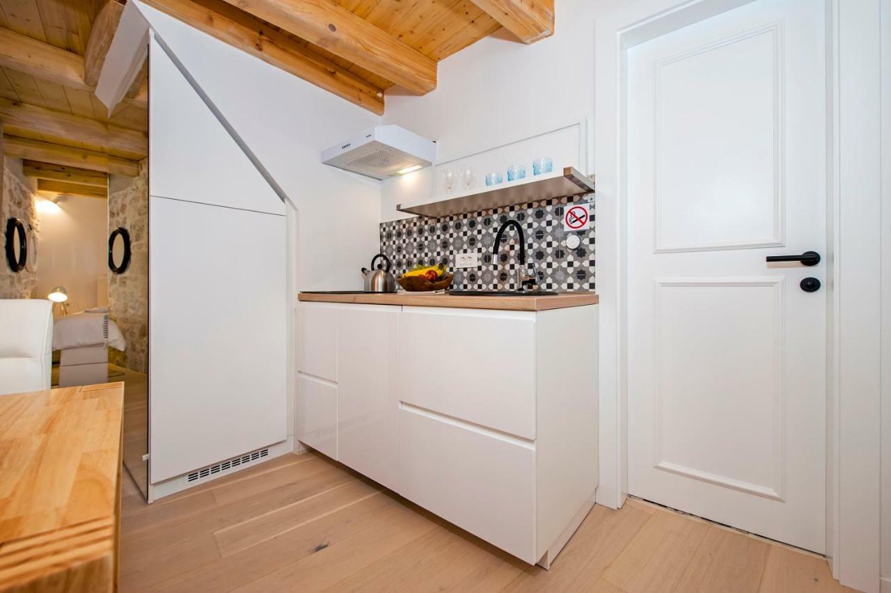 Adriatic Seaview Studio Ρόβινι Εξωτερικό φωτογραφία